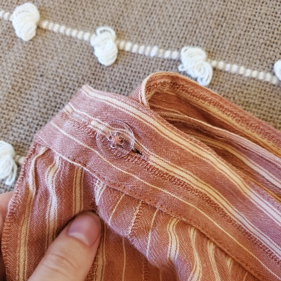 AMERICAN EAGLE Pink Striped Wrap Button Tie Mini Skirt sz L - Picture 5 of 7